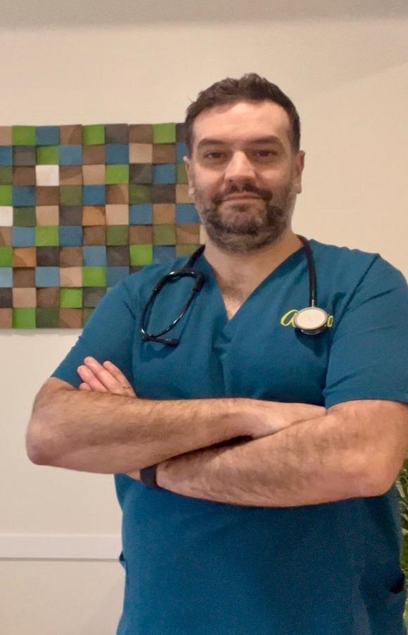 Miguel Lázaro Palmero, Fisioterapeuta